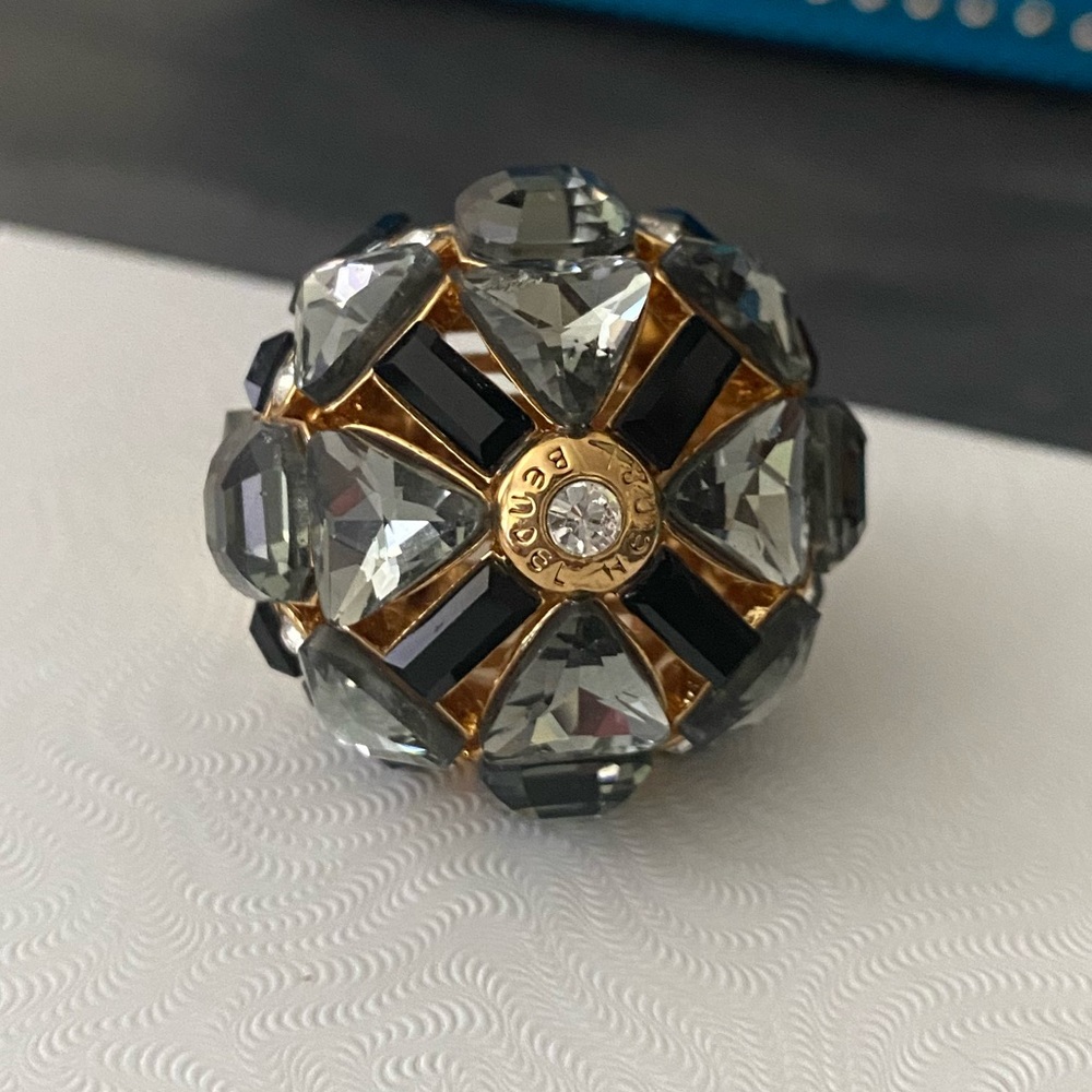 Henri Bendel New York Designer Crystal Cocktail Ring